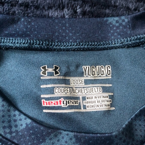 Boys Under Armour t-shirt - Picture 3 of 3